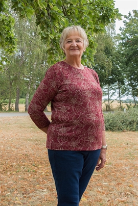 Mxo Langærmetstrik bluse med mønster i rødgyldne farver